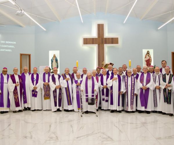 2026-02-24 Enc. Nacional de Bispos Emeritos - CNBB - Casa Mãe Acolhedora BH-001